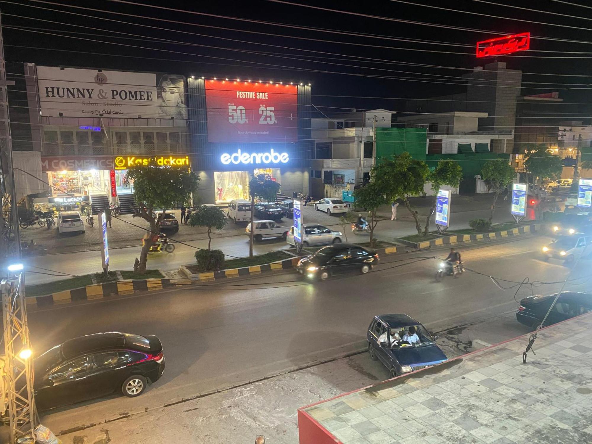 Baoo Jee Hotel Islamabad راوالبيندي المظهر الخارجي الصورة